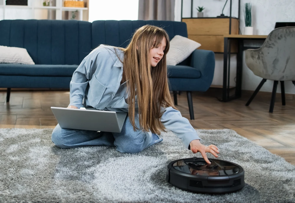 robot vacuum with cleaning station